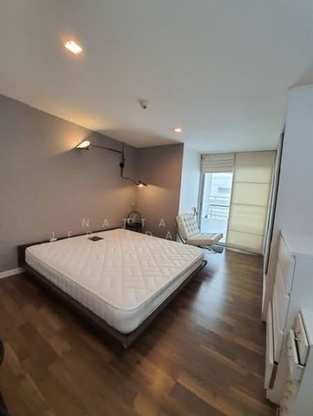 The Room Sukhumvit 79, Bangkok, 99 Sukhumvit Road 79, Phra Kanong Nua, Watthana, Bangkok, 2 Bedrooms, 60 sqm, Condo For Rent, by Nattapol Jedsadathitikul, 500365505 - DDproperty.com