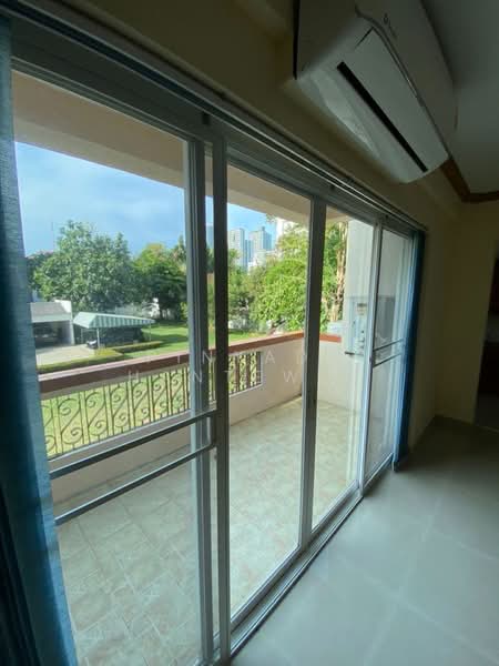 El Patio, Bangkok, Soi Sukhumvit 31, Khlong Tan Nua, Watthana, Bangkok, 1 Bedroom, 80 sqm, Apartment For Rent, by Pinyada Hantewee, 500365546 - DDproperty.com