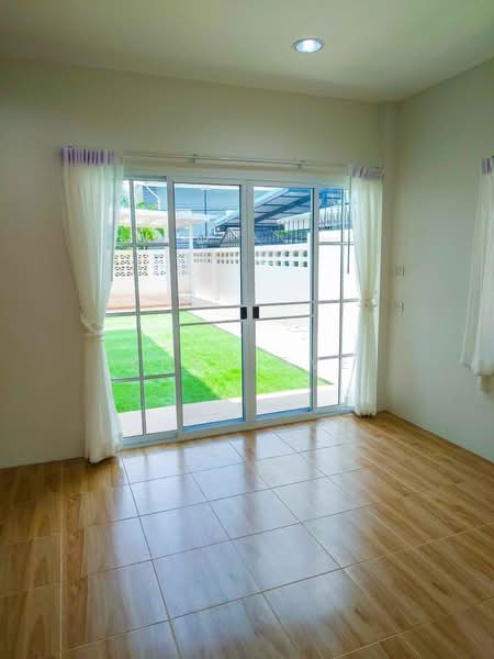 Detached House for Rent in Bang Kapi Company Registration Allowed (SPSEVE1999), Bangkok, ศรีบูรพา 6, Khlong Chan, Bang Kapi, Bangkok, 3 Bedrooms, 250 sqm, Single Detached House For Rent, by Khun Eve, 500365547 - DDproperty.com