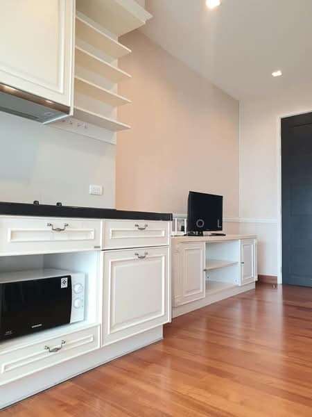 Ivy Sathorn 10, Bangkok, 88 Soi Sathorn 12, Sathorn Road, Silom, Bang Rak, Bangkok, 1 Bedroom, 40 sqm, Condo For Rent, by Nattapol Jedsadathitikul, 500365578 - DDproperty.com