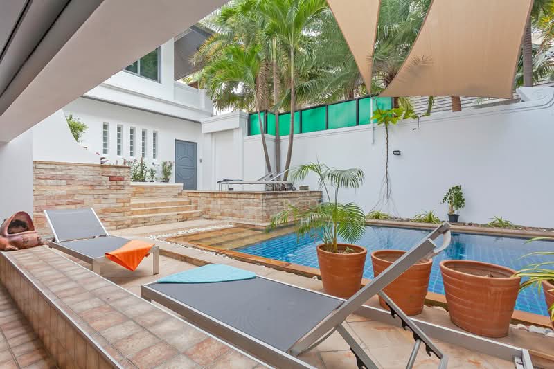 undefined, Chon Buri (Pattaya), Nong Pru, Bang Lamung (Pattaya), Chon Buri (Pattaya), 5 Bedrooms, 450 sqm, Villa For Rent, by Thitiporn Pawikham, 500365644 - DDproperty.com