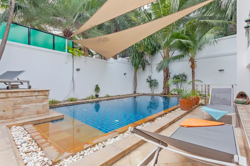 undefined, Chon Buri (Pattaya), Nong Pru, Bang Lamung (Pattaya), Chon Buri (Pattaya), 5 Bedrooms, 450 sqm, Villa For Rent, by Thitiporn Pawikham, 500365644 - DDproperty.com