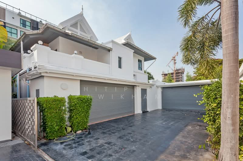 undefined, Chon Buri (Pattaya), Nong Pru, Bang Lamung (Pattaya), Chon Buri (Pattaya), 5 Bedrooms, 450 sqm, Villa For Rent, by Thitiporn Pawikham, 500365644 - DDproperty.com