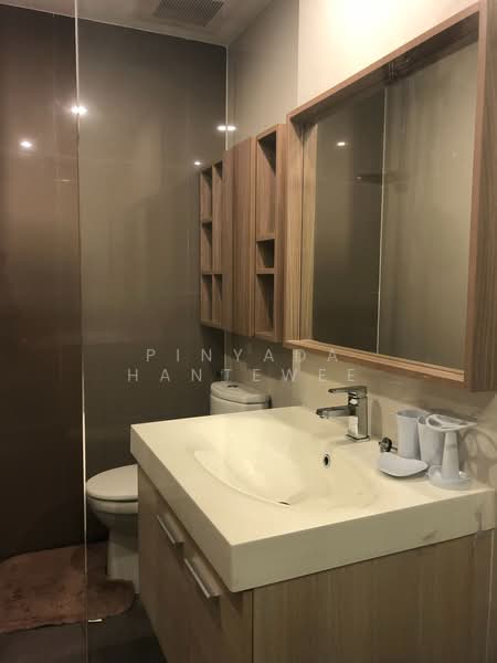 The Capital Ekamai-Thonglor, Bangkok, 2898 New Petchaburi Rd, Bang Kapi, Huai Khwang, Bangkok, 2 Bedrooms, 60 sqm, Condo For Rent, by Pinyada Hantewee, 500365650 - DDproperty.com