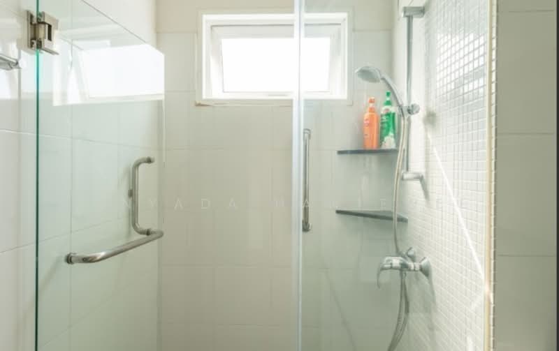 Diamond Sukhumvit, Bangkok, 1558 Sukhumvit Road, Phra Kanong, Khlong Toei, Bangkok, 2 Bedrooms, 60 sqm, Condo For Rent, by Pinyada Hantewee, 500365672 - DDproperty.com