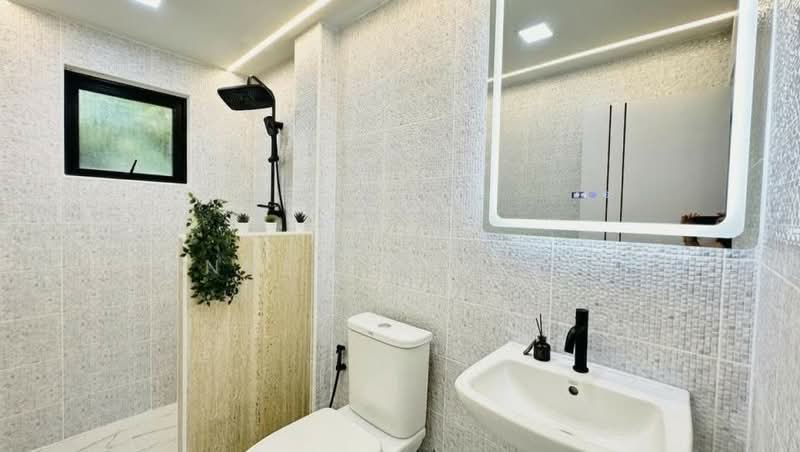 Baan Fah Piyarom - Lumlukka Klong 6, Pathum Thani, Lam Luk Ka Road, Khlong 6 (Exit), Bung Kham Proi, Lam Luk Ka, Pathum Thani, 3 Bedrooms, 200 sqm, Single Detached House For Sale, by Connex Property, 500365677 - DDproperty.com
