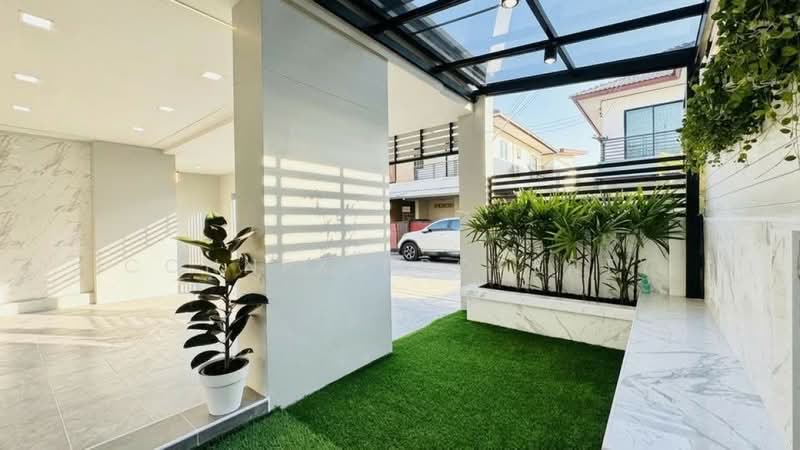 Baan Fah Piyarom - Lumlukka Klong 6, Pathum Thani, Lam Luk Ka Road, Khlong 6 (Exit), Bung Kham Proi, Lam Luk Ka, Pathum Thani, 3 Bedrooms, 200 sqm, Single Detached House For Sale, by Connex Property, 500365677 - DDproperty.com