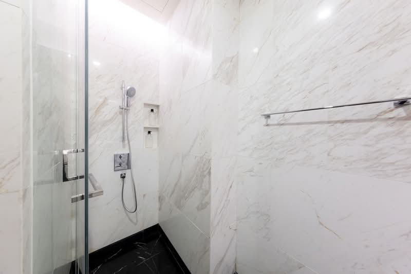 Saladaeng One, Bangkok, Sala Daeng 1 Alley, Silom, Bang Rak, Bangkok, 2 Bedrooms, 109 sqm, Condo For Sale, by ATTAR, 500365691 - DDproperty.com
