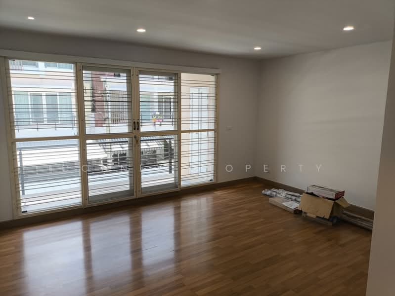 Baan Klang Muang Urbanion Rama 9-Ladprao, Bangkok, Soi Ladprao 84, Ladprao Road, Wang Thonglang, Bangkok, 3 Bedrooms, 170 sqm, Townhouse For Rent, by Connex Property, 500365709 - DDproperty.com