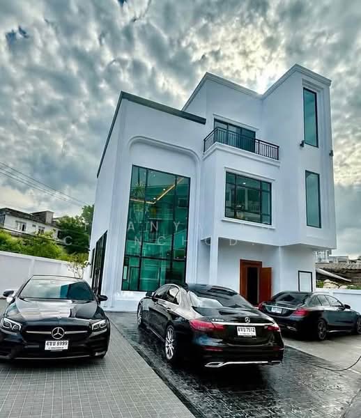 4-BR House, Chon Buri (Pattaya), Bang Pla Soi, Muang Chon Buri, Chon Buri (Pattaya), 4 Bedrooms, 331 sqm, Single Detached House For Sale, by Thanyalag Chanchodtanakul, 500365718 - DDproperty.com