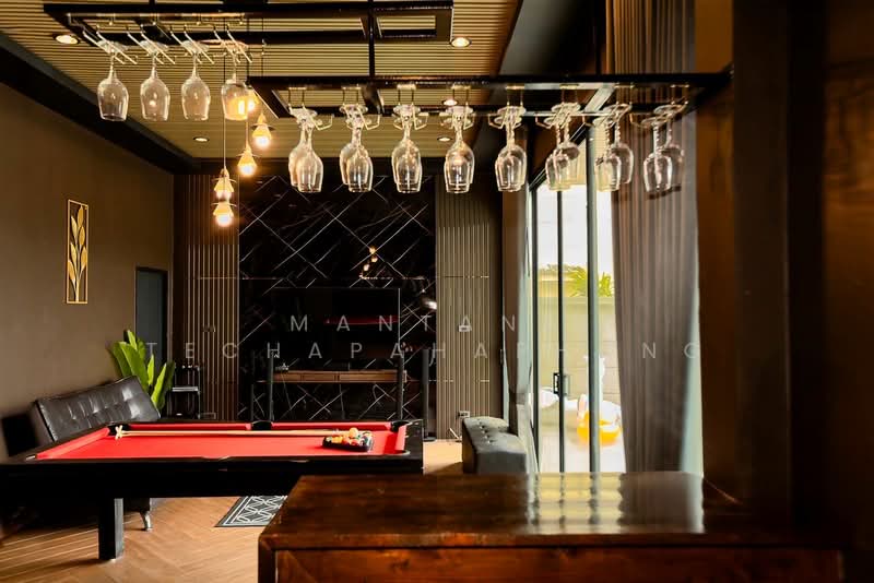 5-BR Villa, Chon Buri (Pattaya), Bang Lamung, Bang Lamung (Pattaya), Chon Buri (Pattaya), 5 Bedrooms, 350 sqm, Villa For Rent, by Mantana Techapahaphong, 500365740 - DDproperty.com