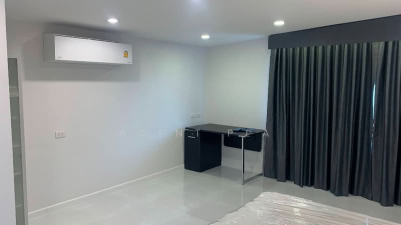 ให้เช่าบ้านเดี่ยว 2 ชั้น ซอยโชคชัย4 ตกแต่งสไตล์ Modern (SPSAD4041, กรุงเทพ, ลาดพร้าว, กรุงเทพ, 350 ตร.ม., บ้านเดี่ยว ให้เช่า, โดย Agent Pla, 500365744 - DDproperty.com