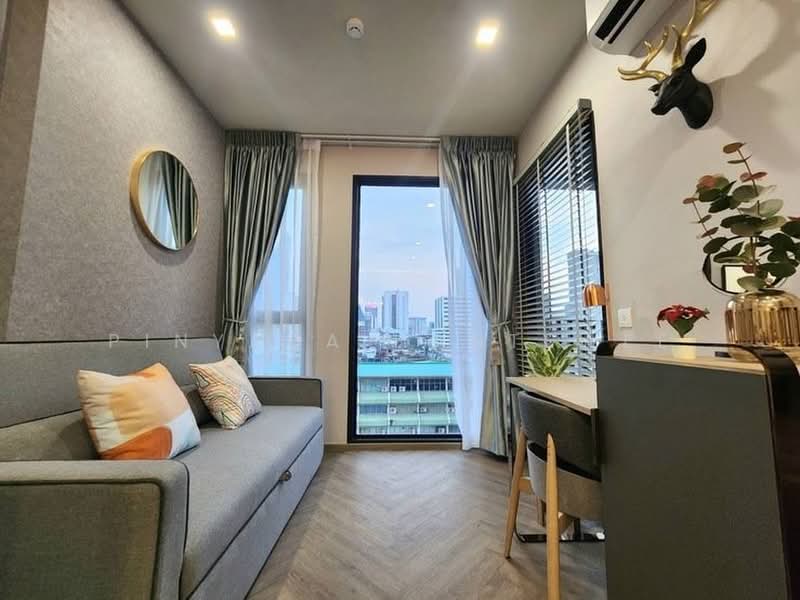 Chapter Chula-Samyan, Bangkok, Si Phraya Road, Si Phraya, Bang Rak, Bangkok, 2 Bedrooms, 44 sqm, Condo For Rent, by Pinyada Hantewee, 500365751 - DDproperty.com