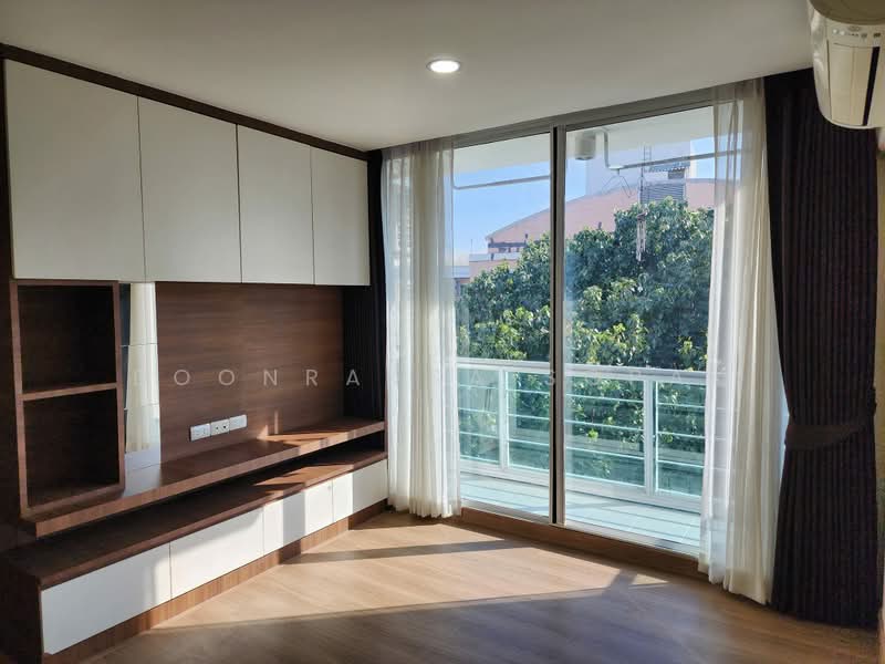 Chateau In Town Phaholyothin 14-2, Bangkok, 14 Phaholyothin 14, Samsen Nai, Phaya Thai, Bangkok, 2 Bedrooms, 55 sqm, Condo For Rent, by Boonraksa Sopak, 500365792 - DDproperty.com