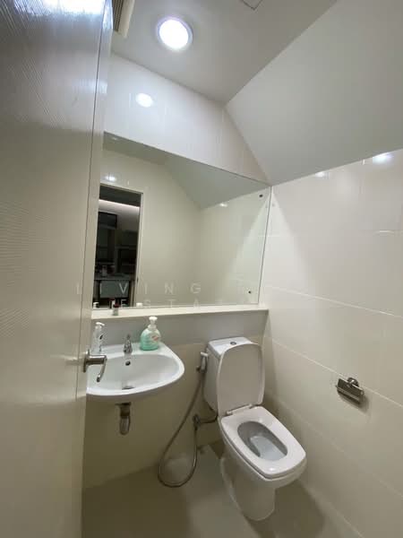 Baan Klang Muang Rattanathibet, Nonthaburi, Soi Liang Mueang Nonthaburi 10, Bang Kra So, Muang Nonthaburi, Nonthaburi, 3 Bedrooms, 149 sqm, Townhouse For Rent, by Living Real Estates, 500365798 - DDproperty.com