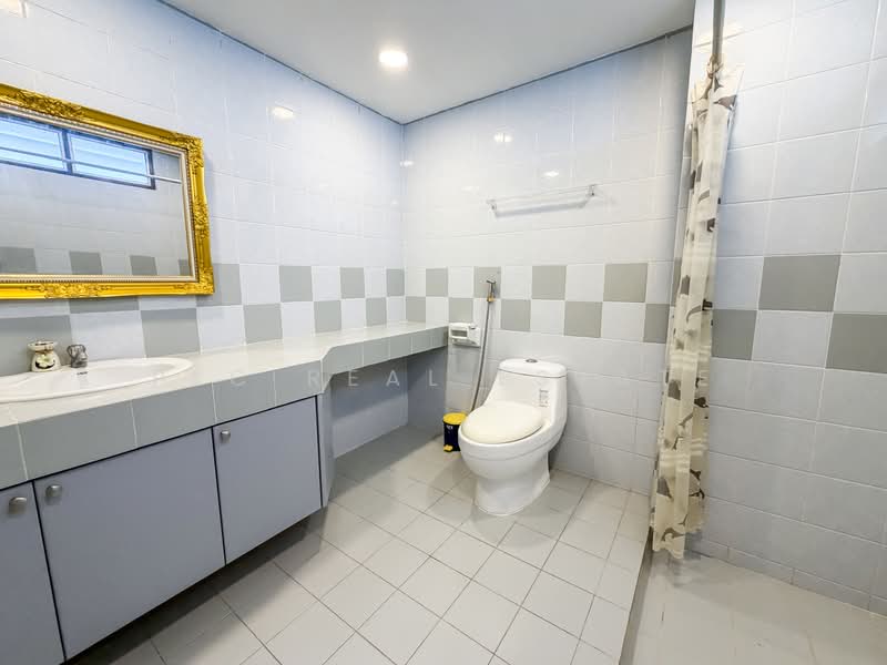 Grand View Condo Pattaya, Chon Buri (Pattaya), Na Chom Thian, Sattahip, Chon Buri (Pattaya), 2 Bedrooms, 100 sqm, Condo For Sale, by PLC real estate, 500365830 - DDproperty.com