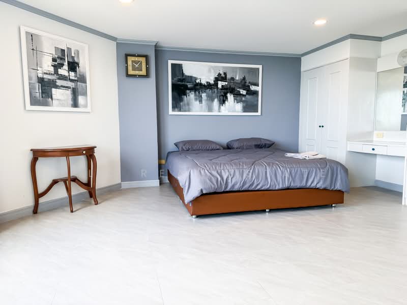 Grand View Condo Pattaya, Chon Buri (Pattaya), Na Chom Thian, Sattahip, Chon Buri (Pattaya), 2 Bedrooms, 100 sqm, Condo For Sale, by PLC real estate, 500365830 - DDproperty.com