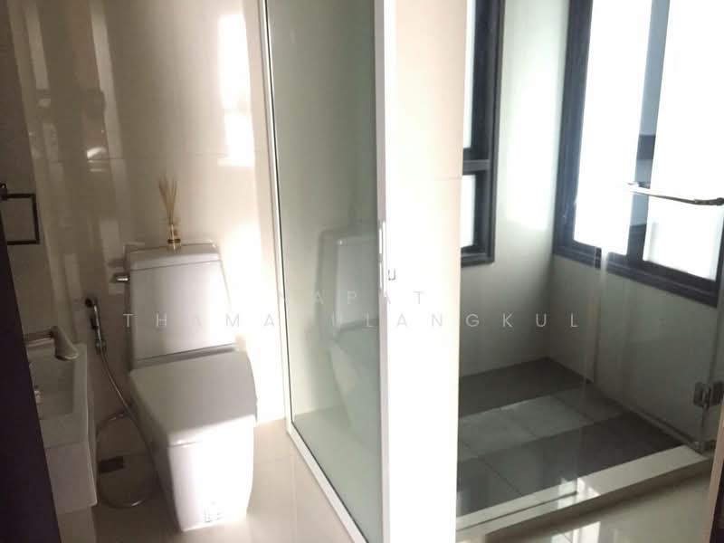 Rhythm Sukhumvit 44/1, Bangkok, Sukhumvit Road, Phra Kanong, Khlong Toei, Bangkok, 2 Bedrooms, 53 sqm, Condo For Rent, by Napat Thamakulangkul, 500365844 - DDproperty.com