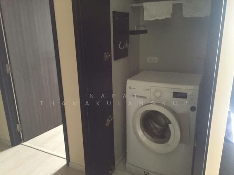 Rhythm Sukhumvit 44/1, Bangkok, Sukhumvit Road, Phra Kanong, Khlong Toei, Bangkok, 2 Bedrooms, 53 sqm, Condo For Rent, by Napat Thamakulangkul, 500365844 - DDproperty.com