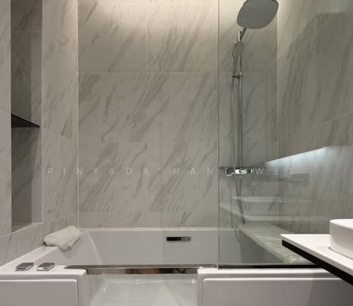 The Room Sukhumvit 38, Bangkok, Soi Sukhumvit 38, Phra Kanong, Khlong Toei, Bangkok, 1 Bedroom, 45 sqm, Condo For Rent, by Pinyada Hantewee, 500365851 - DDproperty.com