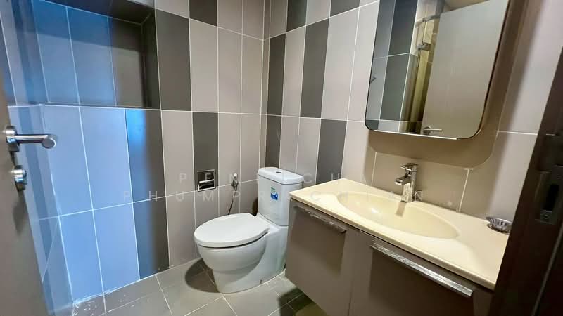 TEAL Sathorn-Taksin, Bangkok, 88 Soi Somdet Phra Chao Tak Sin 9, Samlae, Thon Buri, Bangkok, 1 Bedroom, 45 sqm, Condo For Sale, by Penpicha Phumprachian, 500365856 - DDproperty.com