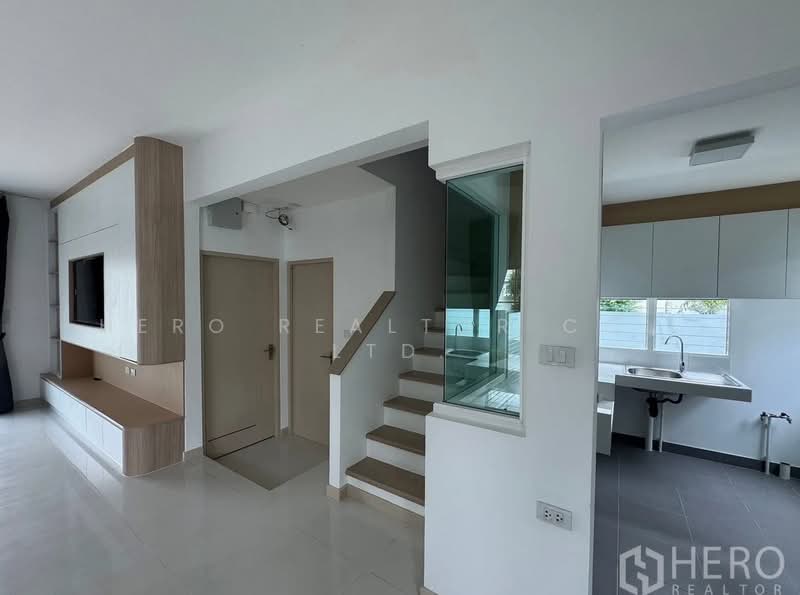 Villaggio Srinakarin-Bangna : วิลลาจจิโอ ศรีนครินทร์-บางนา, สมุทรปราการ, ถนนบัวนครินทร์, บางแก้ว, บางพลี, สมุทรปราการ, 134 ตร.ม., บ้านเดี่ยว ให้เช่า, โดย Hero Realtor Co., Ltd., 500365876 - DDproperty.com