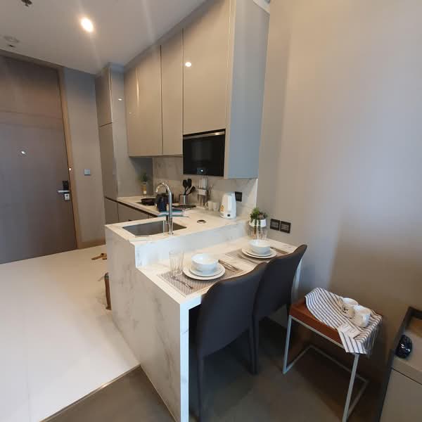 The Esse at Singha Complex : ดิ เอส แอท สิงห์ คอมเพล็กซ์, กรุงเทพ, 1788 ถนนเพชรบุรีตัดใหม่, คลองเตยเหนือ, วัฒนา, กรุงเทพ, 35 ตร.ม., คอนโด ให้เช่า, โดย Jay, 500365890 - DDproperty.com