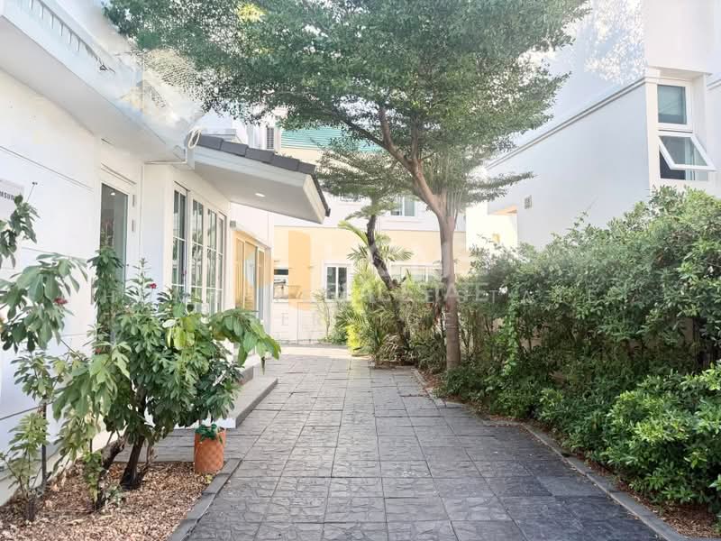 Casalunar Village : หมู่บ้านคาซาลูน่า, ชลบุรี, แสนสุข, เมืองชลบุรี, ชลบุรี, 200 ตร.ม., บ้านเดี่ยว ขาย, โดย HOME Real Estate Service, 500365939 - DDproperty.com