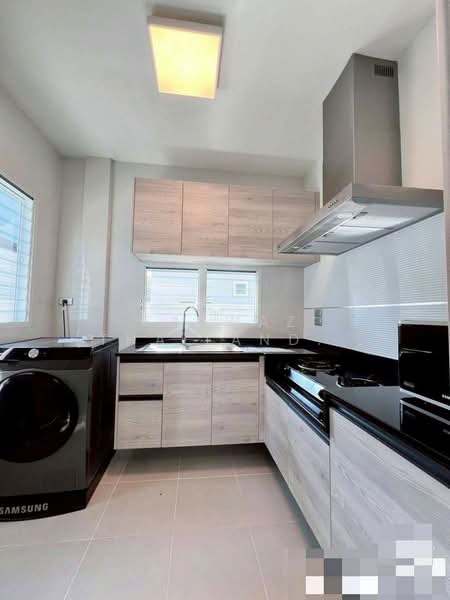 Rare 4BR House for Rent at Siwalee Sankampang, San Klang Chiang Mai, Chiang Mai, San Klang, San Kamphaeng, Chiang Mai, 4 Bedrooms, 220 sqm, Single Detached House For Rent, by Fazwaz (Thailand) Co., Ltd., 500365984 - DDproperty.com