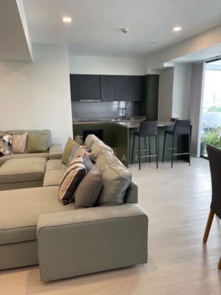 Sun Palace Condominium, Bangkok, 36 Phetchaburi Rd, Bang Kapi, Huai Khwang, Bangkok, 3 Bedrooms, 170 sqm, Condo For Rent, by Vichai Annavakulthorn, 500365987 - DDproperty.com