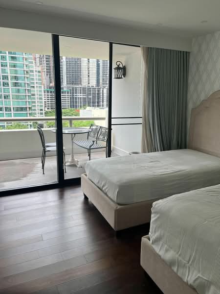 Somkid Gardens, Bangkok, Ploenchit, Lumphini, Pathum Wan, Bangkok, 2 Bedrooms, 125 sqm, Condo For Rent, by Vichai Annavakulthorn, 500365998 - DDproperty.com