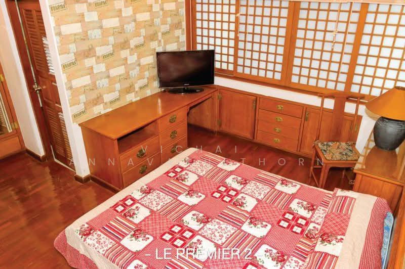 Le Premier 2, Bangkok, Soi Sukhumvit 59, Khlong Tan Nua, Watthana, Bangkok, 4 Bedrooms, 259 sqm, Condo For Rent, by Vichai Annavakulthorn, 500366007 - DDproperty.com