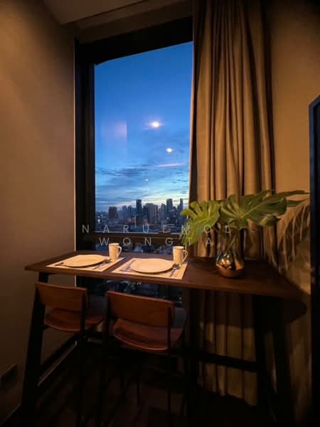 The Esse Sukhumvit 36, Bangkok, Soi Sukhumvit 36, Sukhumvit Road, Phra Kanong, Khlong Toei, Bangkok, 1 Bedroom, 42 sqm, Condo For Rent, by Naruemol Wongta, 500366017 - DDproperty.com