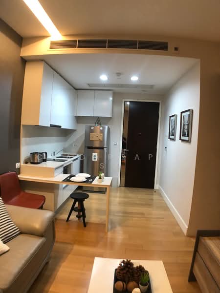 Equinox Phahol Vibha, Bangkok, 345 Paholyothin Road, Jom Phon, Chatuchak, Bangkok, 1 Bedroom, 40 sqm, Condo For Rent, by Chadaprapai S., 500366023 - DDproperty.com