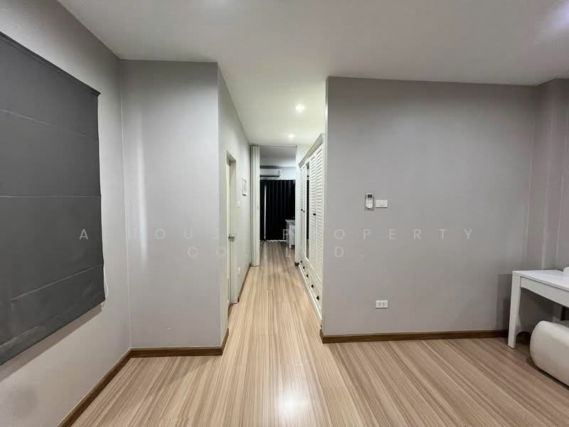 Luxury detached house, end unit, Ban Bueng area, move in Ready, Chon Buri (Pattaya), Ban Bung, Ban Bung, Chon Buri (Pattaya), 5 Bedrooms, 320 sqm, Single Detached House For Sale, by A House Property Co.,Ltd., 500366035 - DDproperty.com