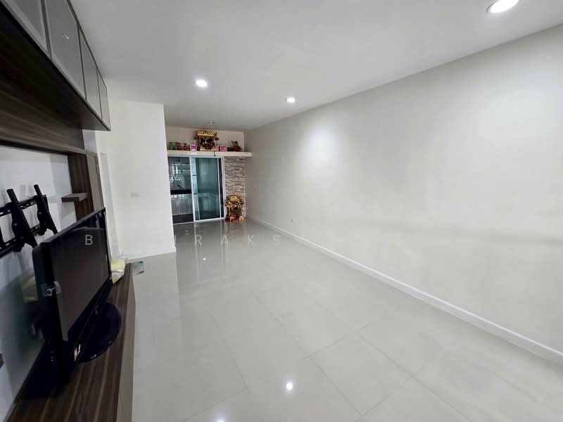 undefined, Bangkok, Bangko, Chom Thong, Bangkok, 3 Bedrooms, 165 sqm, Townhouse For Rent, by Boonraksa Sopak, 500366036 - DDproperty.com