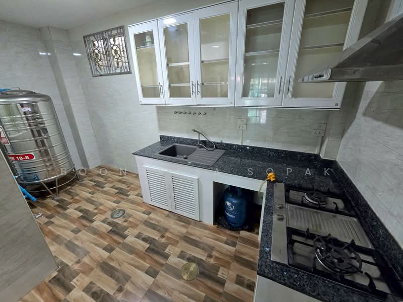 undefined, Bangkok, Bangko, Chom Thong, Bangkok, 3 Bedrooms, 165 sqm, Townhouse For Rent, by Boonraksa Sopak, 500366036 - DDproperty.com