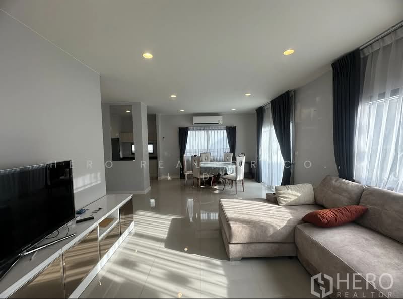 Setthasiri Wongwaen-Lamlukka, Pathum Thani, P.T.3004, Bung Kham Proi, Lam Luk Ka, Pathum Thani, 3 Bedrooms, 180 sqm, Single Detached House For Rent, by Hero Realtor Co., Ltd., 500366040 - DDproperty.com