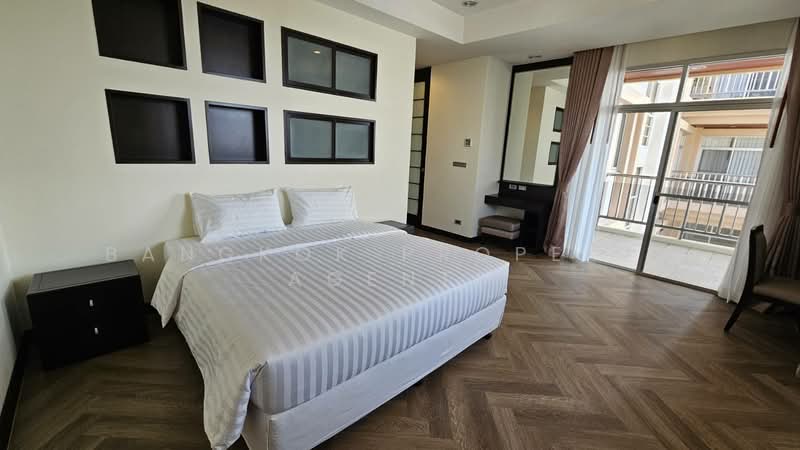 Grand Mercure Bangkok Asoke Residence : แกรนด์ เมอร์เคียว อโศก เรสซิเดนซ์, กรุงเทพ, 50 5 ซอย สุขุมวิท 19, คลองตันเหนือ, วัฒนา, กรุงเทพ, 155 ตร.ม., คอนโด ให้เช่า, โดย BANGKOK PROPERTY AGENTS, 500366042 - DDproperty.com