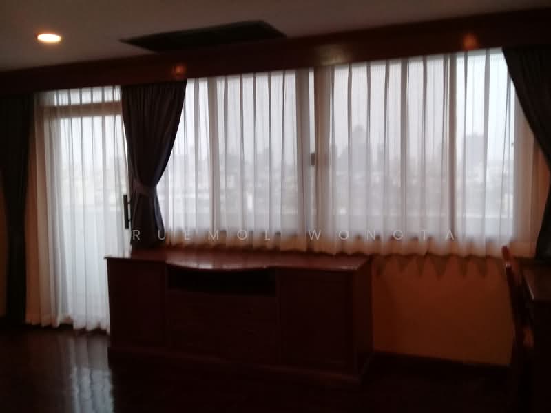 Empire House, Bangkok, Eakamai, Khlong Tan Nua, Watthana, Bangkok, 3 Bedrooms, 182 sqm, Condo For Rent, by Naruemol Wongta, 500366070 - DDproperty.com