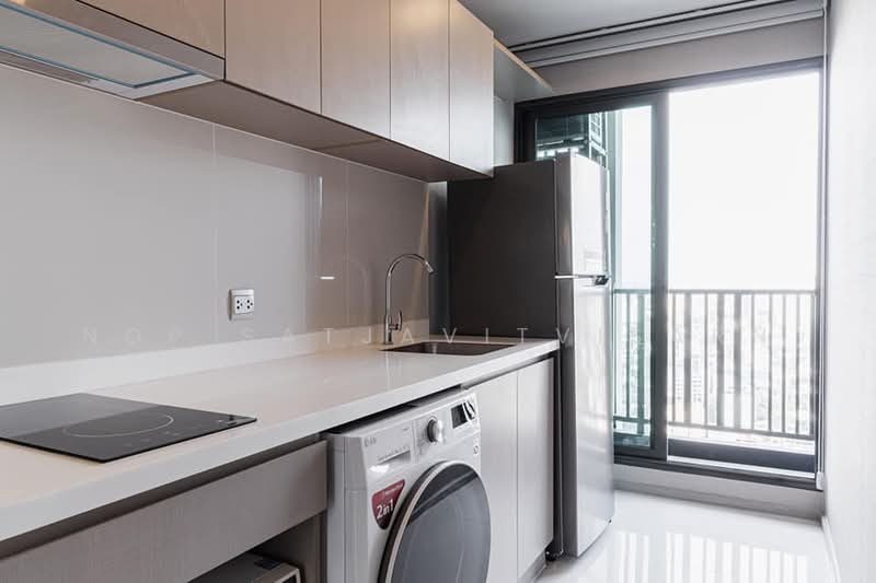 Life Ladprao, Bangkok, 992 Ladprao Road, Jom Phon, Chatuchak, Bangkok, 2 Bedrooms, 52 sqm, Condo For Rent, by Nop Satjavitvisarn, 500366086 - DDproperty.com