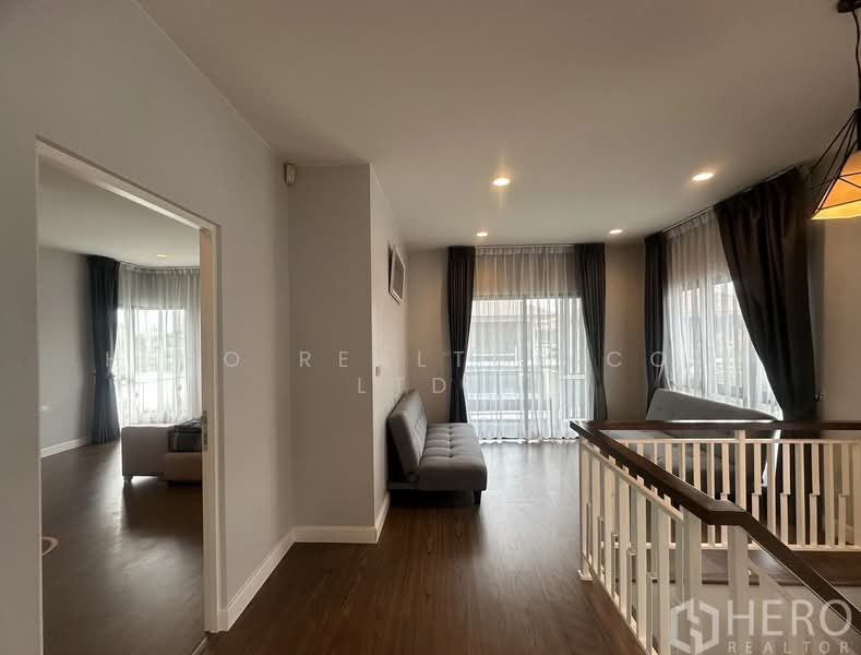 Setthasiri Wongwaen-Lamlukka, Pathum Thani, P.T.3004, Bung Kham Proi, Lam Luk Ka, Pathum Thani, 3 Bedrooms, 180 sqm, Single Detached House For Sale, by Hero Realtor Co., Ltd., 500366090 - DDproperty.com