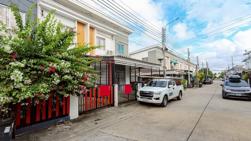 Baan Pruksa 74/3 Srinakarin-Teparak : บ้านพฤกษา 74/3 ศรีนครินทร์-เทพารักษ์, สมุทรปราการ, ถนนพฤกษา-ศรีนครินทร์, บางเมือง, เมืองสมุทรปราการ, สมุทรปราการ, 150 ตร.ม., ทาวน์เฮ้าส์ ขาย, โดย The Best Property ปู, 500366114 - DDproperty.com