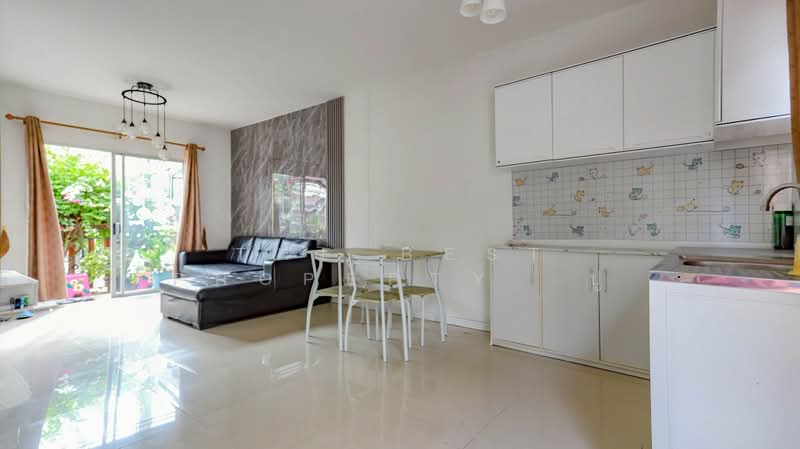 Baan Pruksa 74/3 Srinakarin-Teparak : บ้านพฤกษา 74/3 ศรีนครินทร์-เทพารักษ์, สมุทรปราการ, ถนนพฤกษา-ศรีนครินทร์, บางเมือง, เมืองสมุทรปราการ, สมุทรปราการ, 150 ตร.ม., ทาวน์เฮ้าส์ ขาย, โดย The Best Property ปู, 500366114 - DDproperty.com
