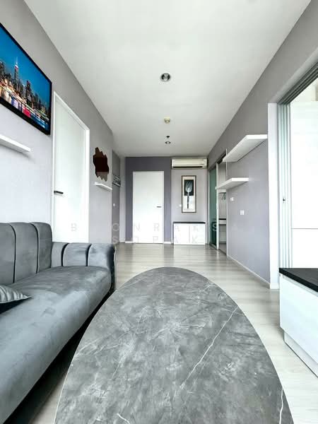 Life Ratchadapisek, Bangkok, 279 Ratchadapisaek Road, Huai Khwang, Bangkok, 2 Bedrooms, 46 sqm, Condo For Rent, by Boonraksa Sopak, 500366130 - DDproperty.com
