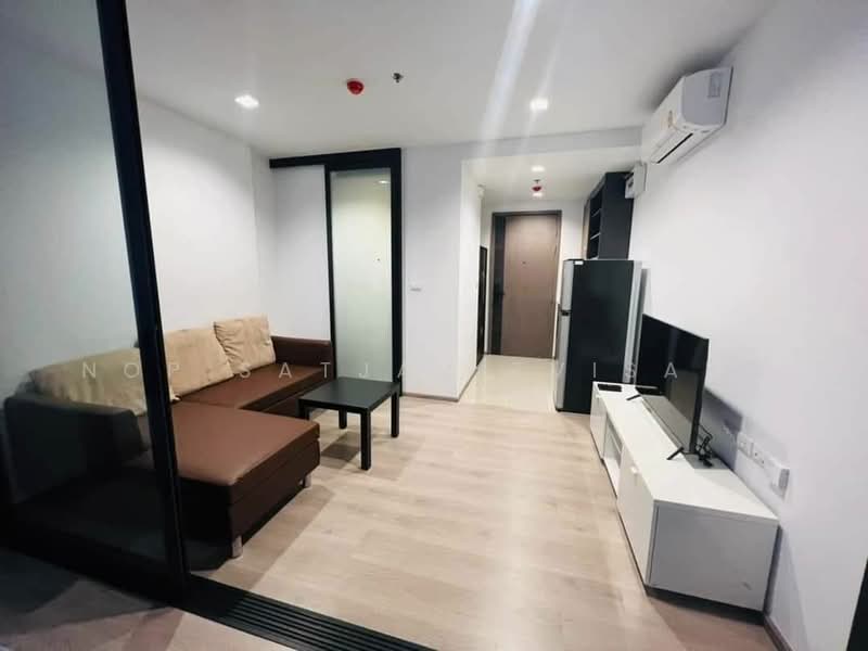 The Line Phahonyothin Park, Bangkok, 1090 Phahonyothin Road, Jom Phon, Chatuchak, Bangkok, 1 Bedroom, 31 sqm, Condo For Rent, by Nop Satjavitvisarn, 500366138 - DDproperty.com