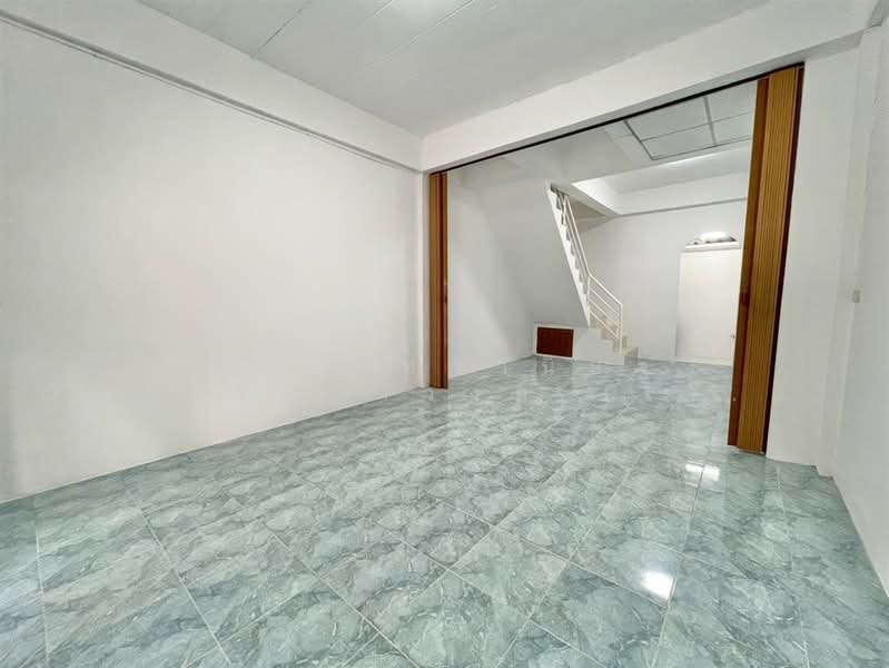ชุติมา แพรกษา ซอยมังกรขันดี, Samut Prakan, ถนนเทพารักษ์, Phraeksa, Muang Samut Prakarn, Samut Prakan, 2 Bedrooms, 80 sqm, Townhouse For Sale, by คุณ ภัทรานิษฐ์ วัฒนาจินดาวงศ์ (ไวท์), 500366155 - DDproperty.com