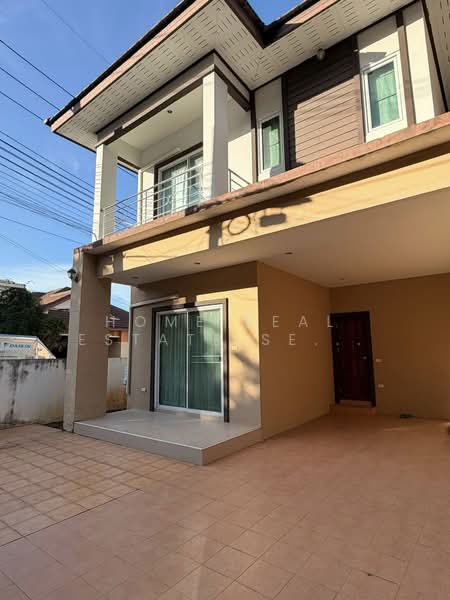 โครงการพรเทพ 8, Chon Buri (Pattaya), Bang Lamung, Bang Lamung (Pattaya), Chon Buri (Pattaya), 3 Bedrooms, 164 sqm, Semi-Detached House (Twin House) For Rent, by HOME Real Estate Service, 500366167 - DDproperty.com