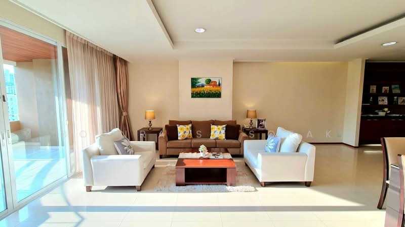 Piyathip Place, Bangkok, 24 Soi Prommitr, Khlong Tan Nua, Watthana, Bangkok, 3 Bedrooms, 260 sqm, Apartment For Rent, by Boonraksa Sopak, 500366190 - DDproperty.com