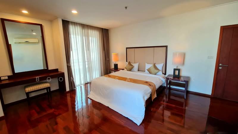 Piyathip Place, Bangkok, 24 Soi Prommitr, Khlong Tan Nua, Watthana, Bangkok, 3 Bedrooms, 260 sqm, Apartment For Rent, by Boonraksa Sopak, 500366190 - DDproperty.com
